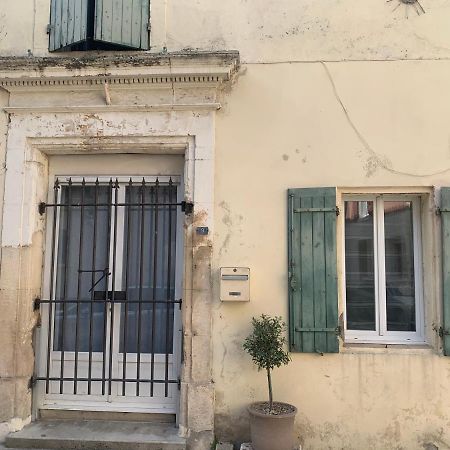 Vallabrègues Maison De Village Provencal מראה חיצוני תמונה