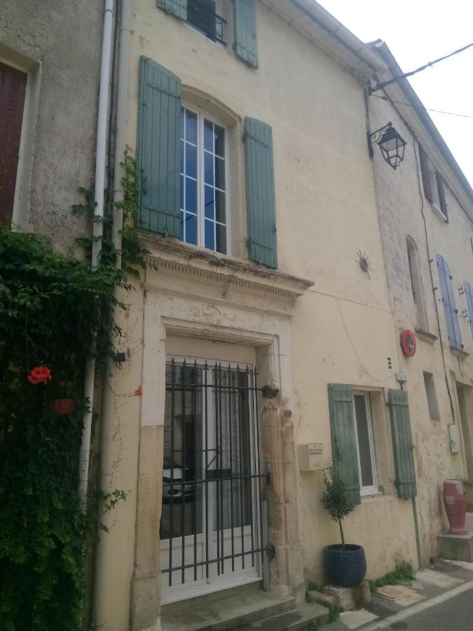 Vallabrègues Maison De Village Provencal מראה חיצוני תמונה