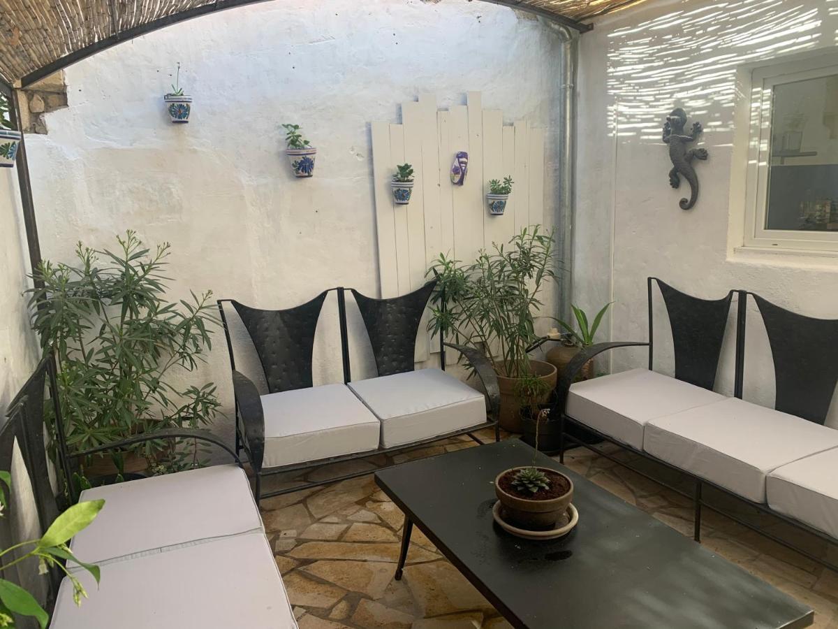Vallabrègues Maison De Village Provencal מראה חיצוני תמונה