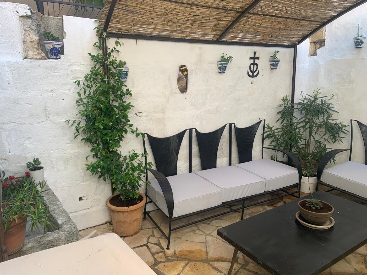 Vallabrègues Maison De Village Provencal מראה חיצוני תמונה